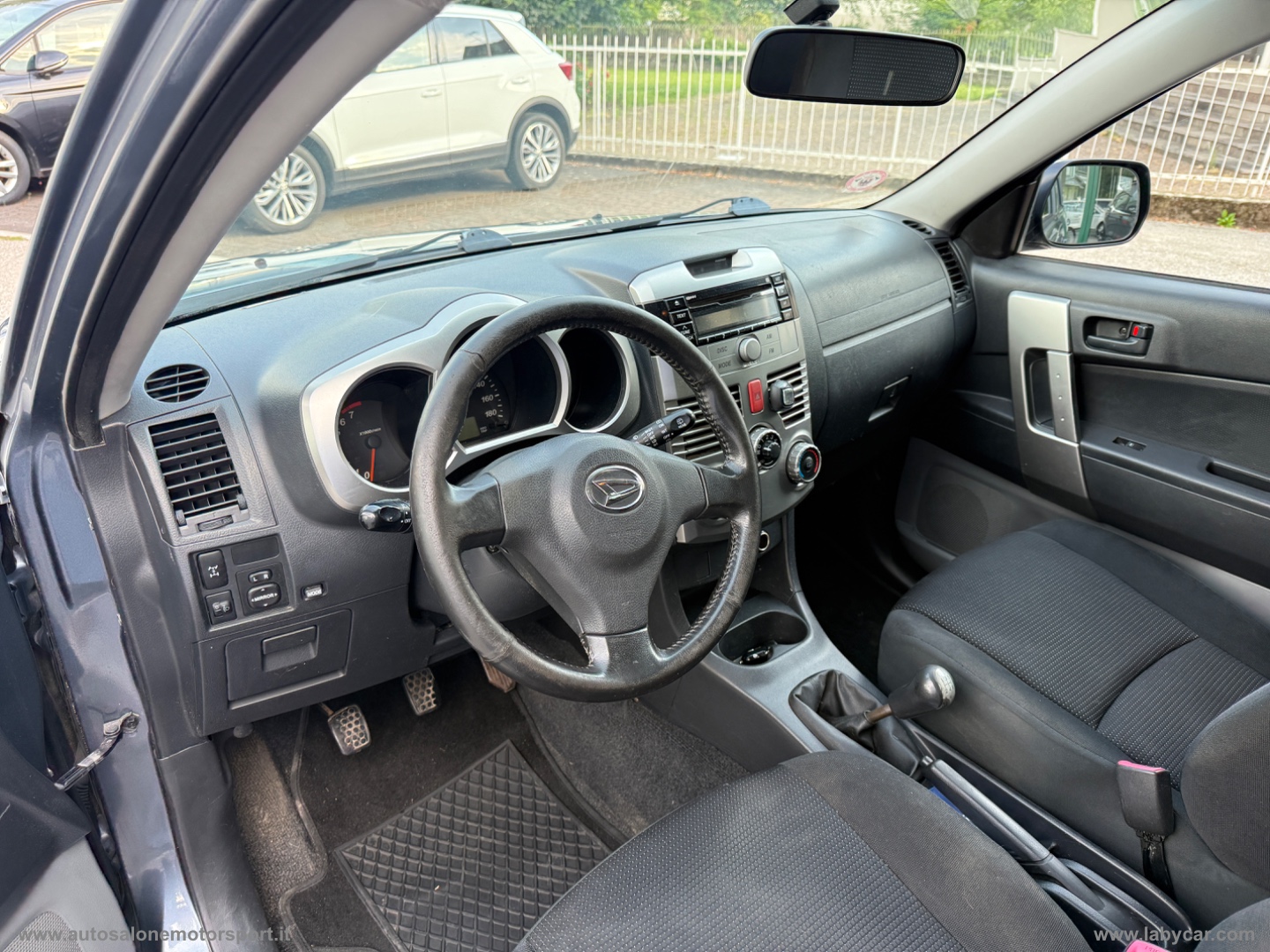 Terios 1.5 4WD CX - immagine 9