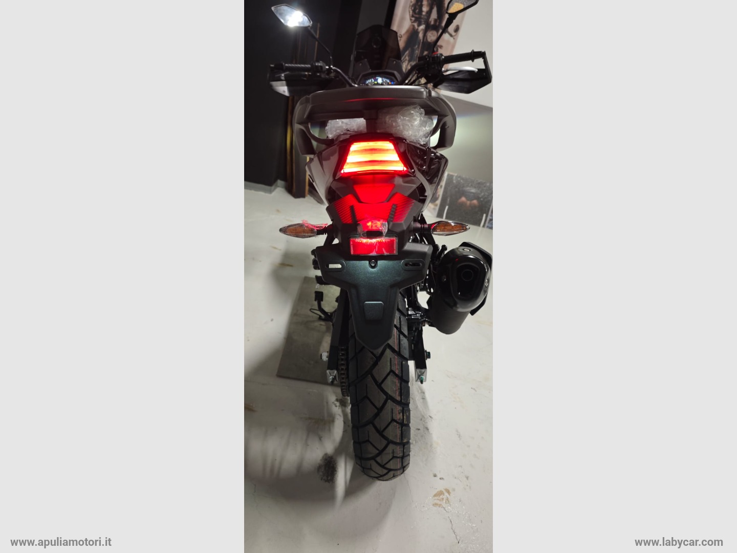 NH-R 125 - immagine 9