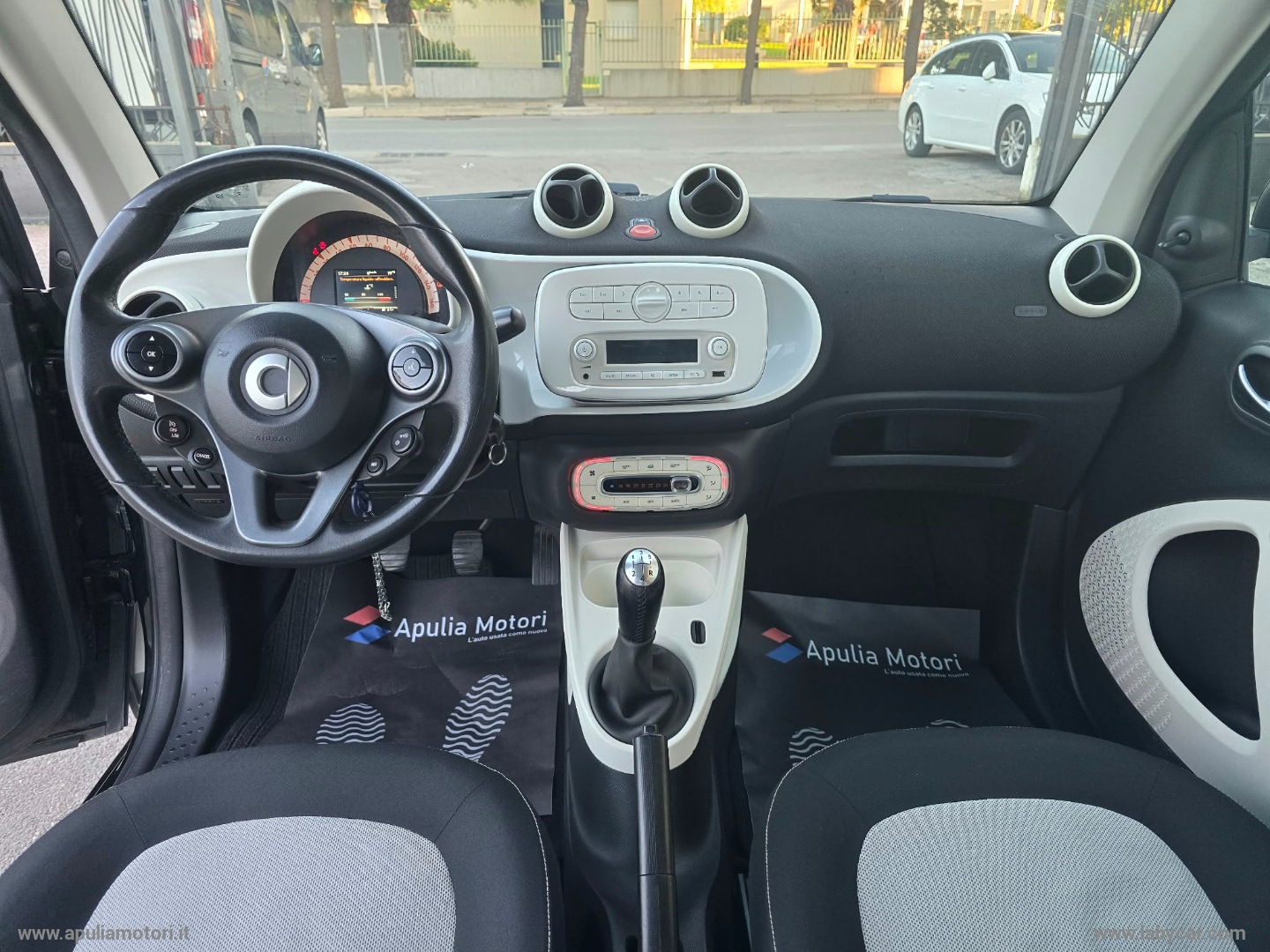 fortwo 70 1.0 Passion - immagine 9
