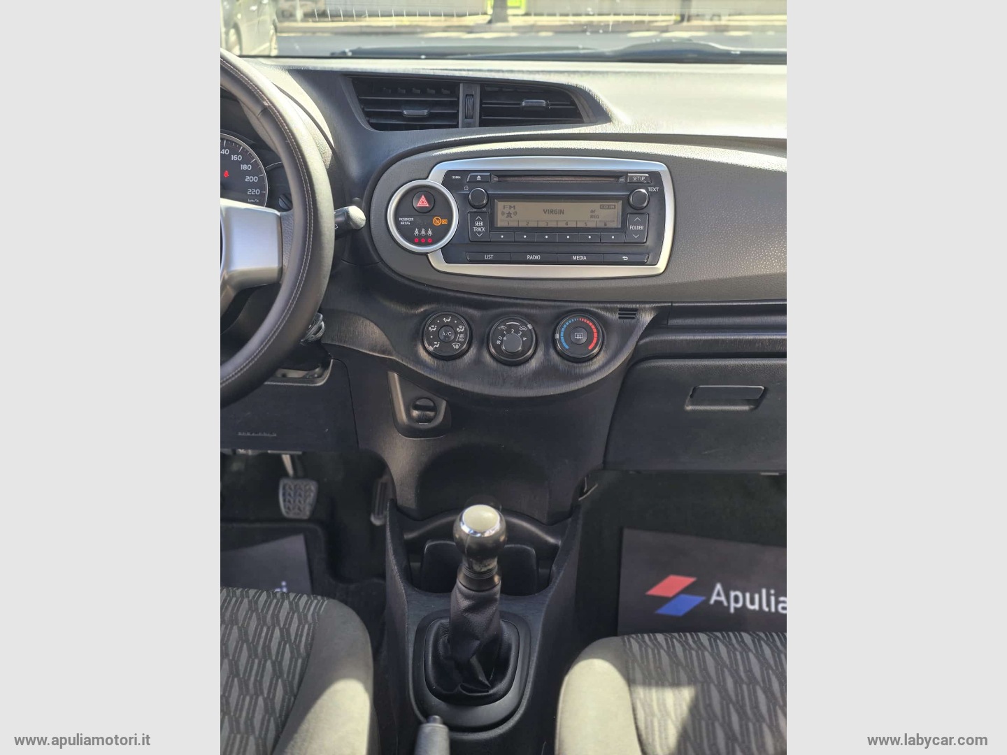 Yaris 1.0 5p. Lounge - immagine 9