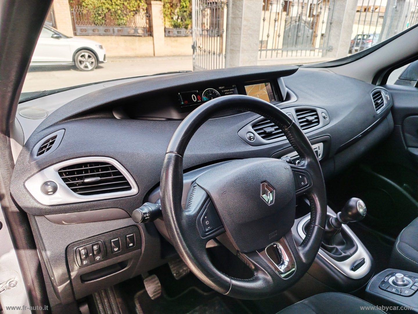 Scénic XMod 1.5 dCi 110 CV S&S Energy - immagine 9