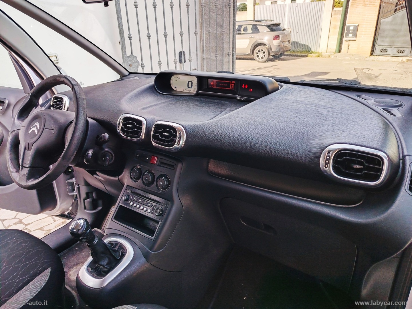 C3 Picasso 1.6 HDi 90 Exclus. Limited 2 - immagine 9