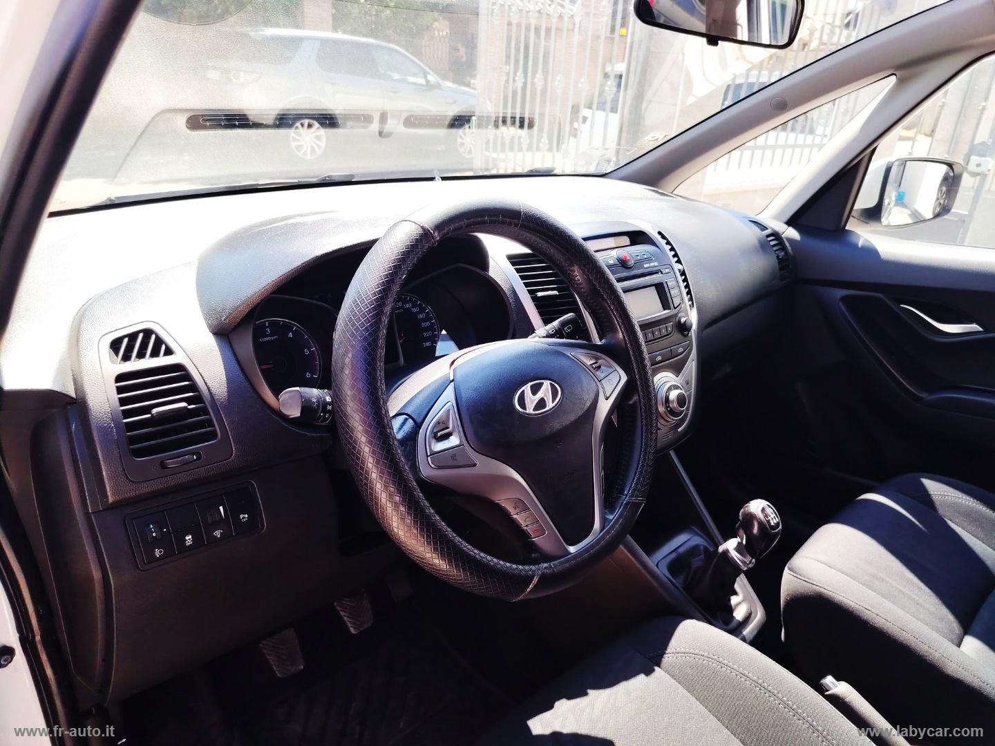 ix20 1.4 CRDI 77 CV Comfort - immagine 9