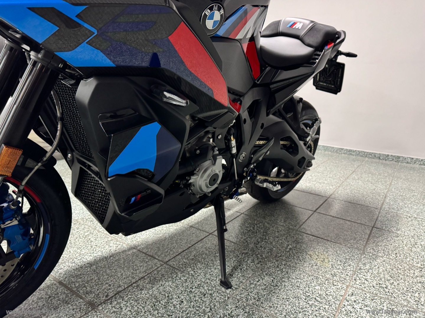M1000 XR - immagine 9