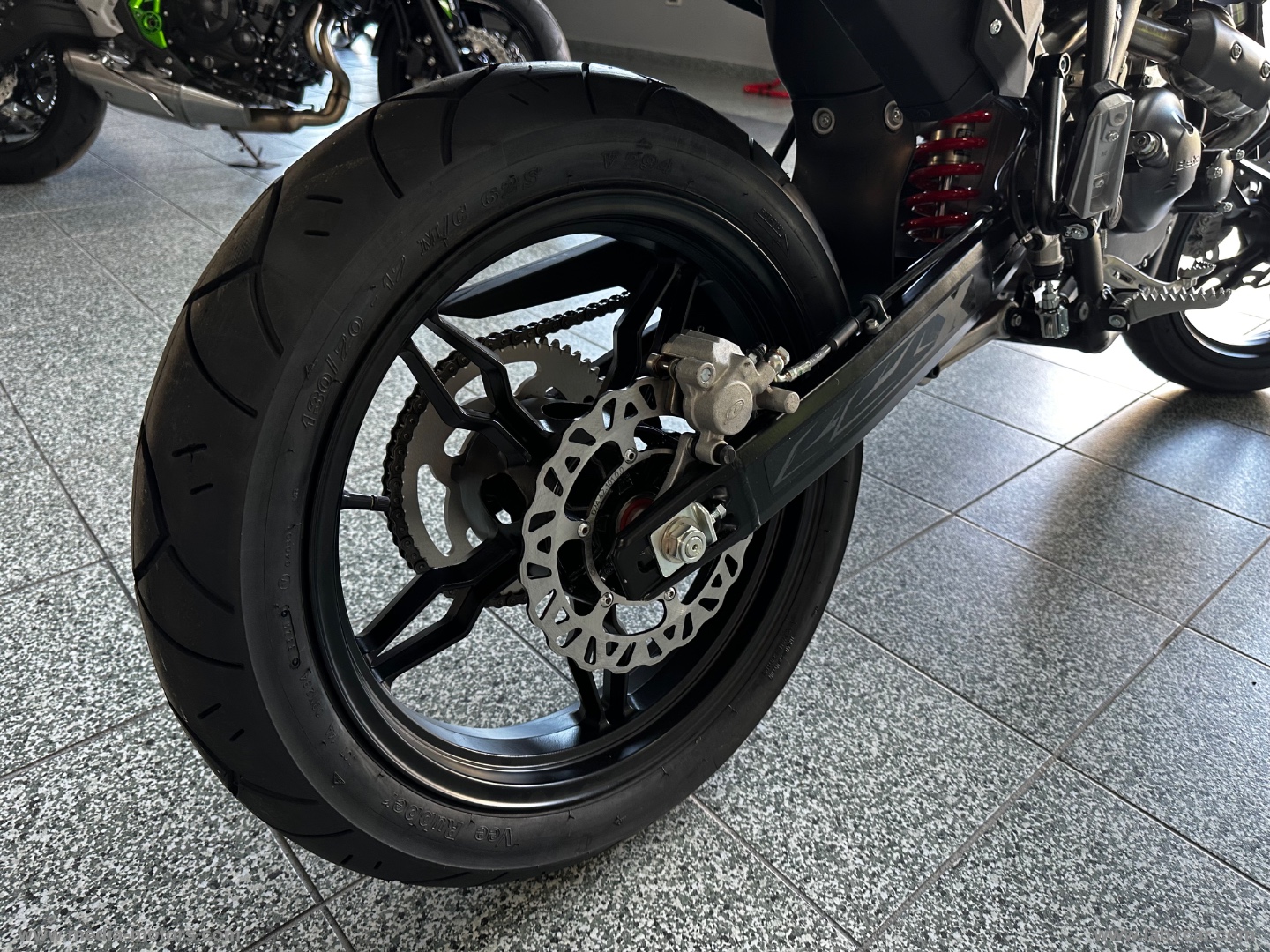RR 125 4T - immagine 9