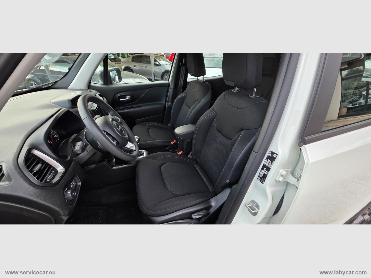 Renegade 1.6 Mjt 130CV Longitude - immagine 9