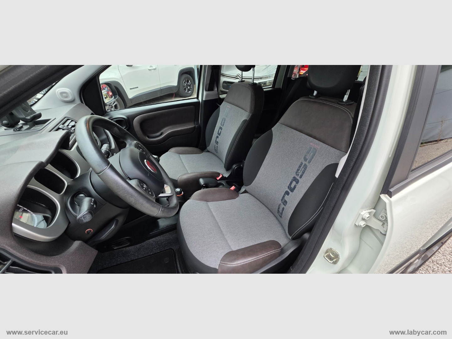 Panda Cross 0.9 TwinAir Turbo S&S 4x4 - immagine 9