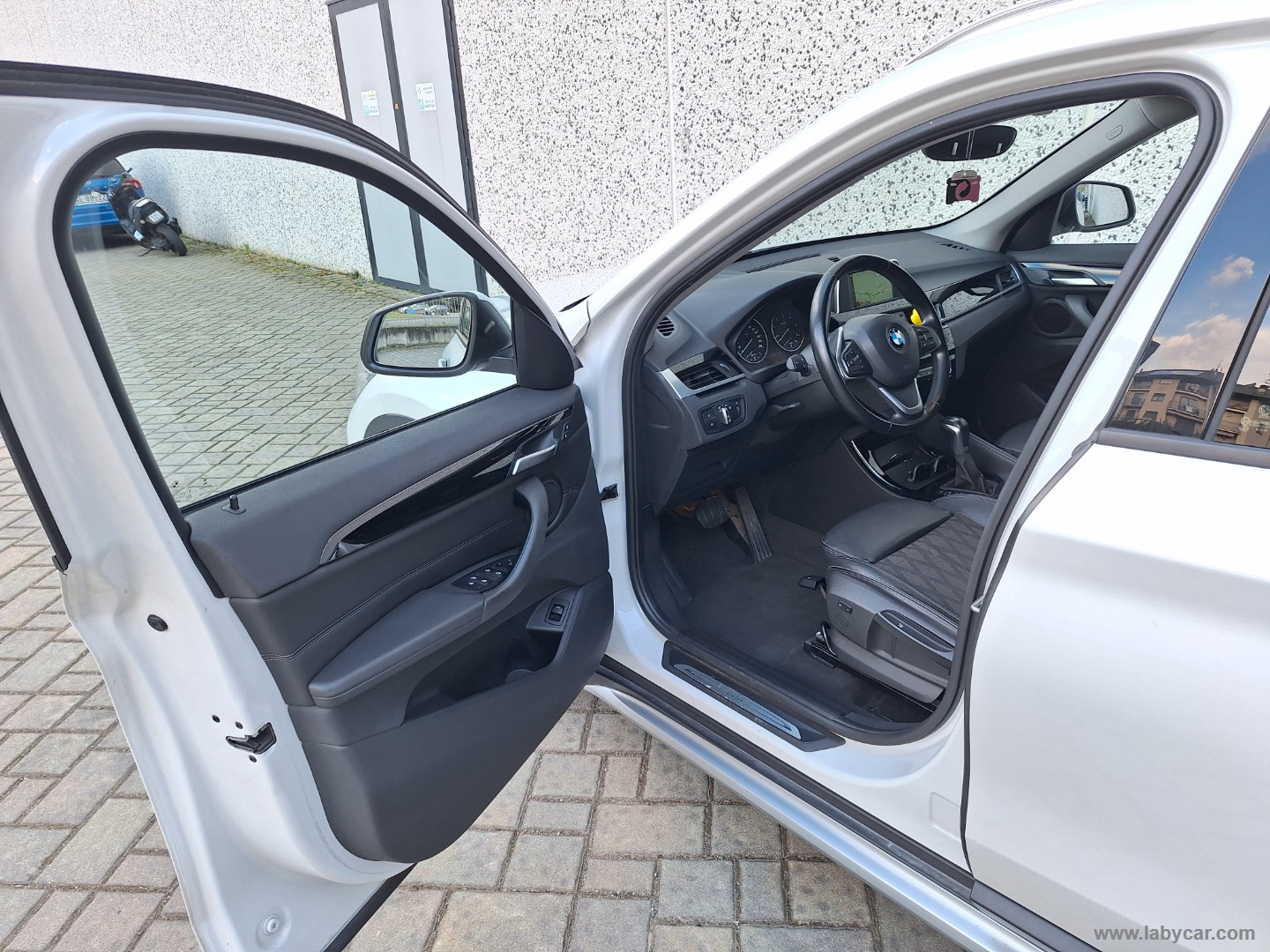 X1 xDrive20d xLine - immagine 9