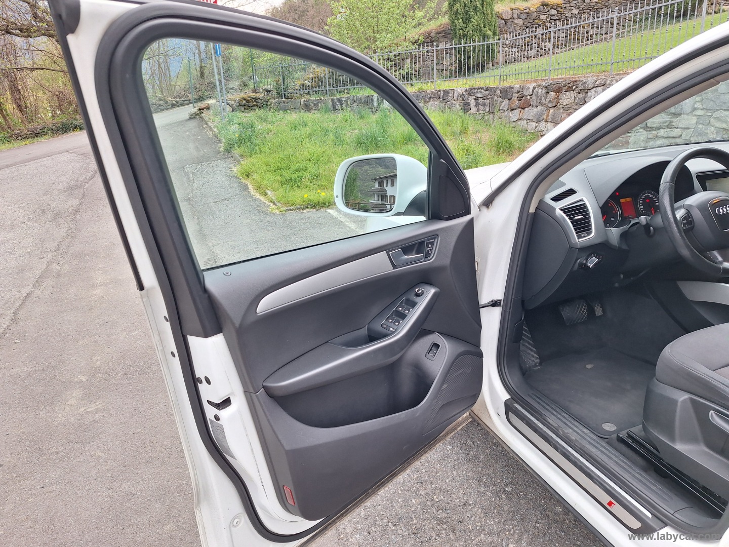 Q5 2.0 TDI 170CV quattro S LINE - immagine 9