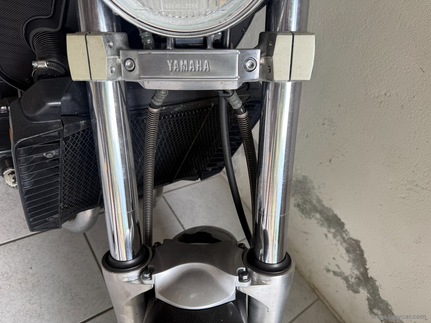 VMAX 1200 - immagine 9