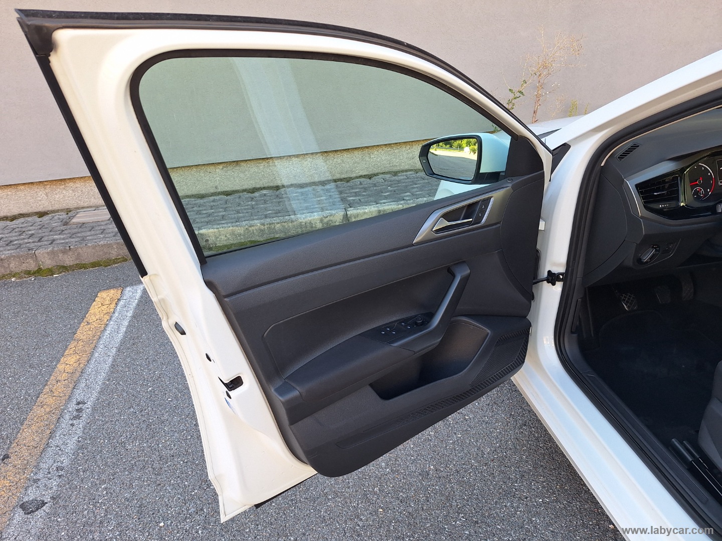 Polo 1.0 EVO Life NEOPATENTATI - immagine 9