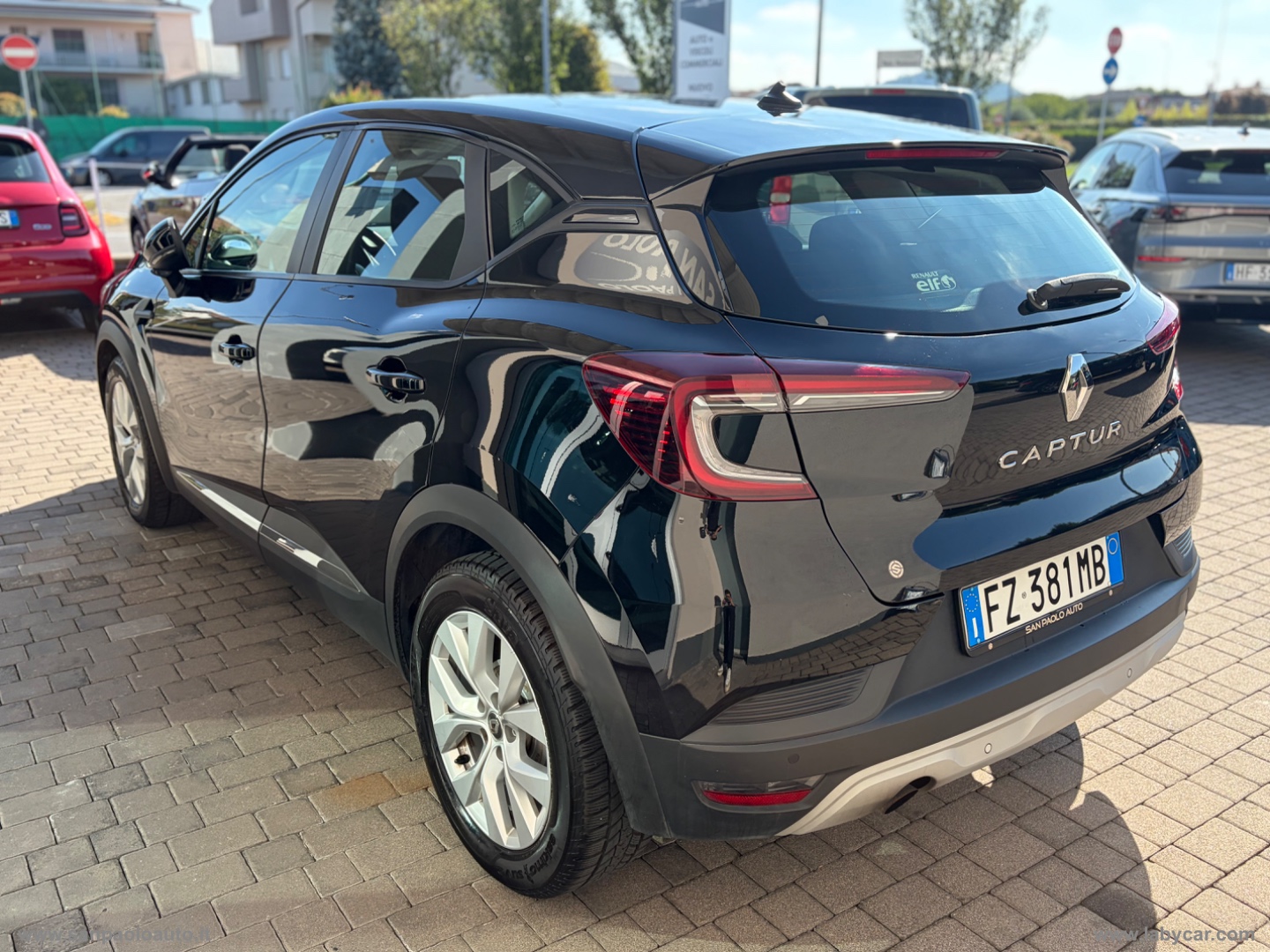 Captur TCe 12V 100 CV Business - immagine 9