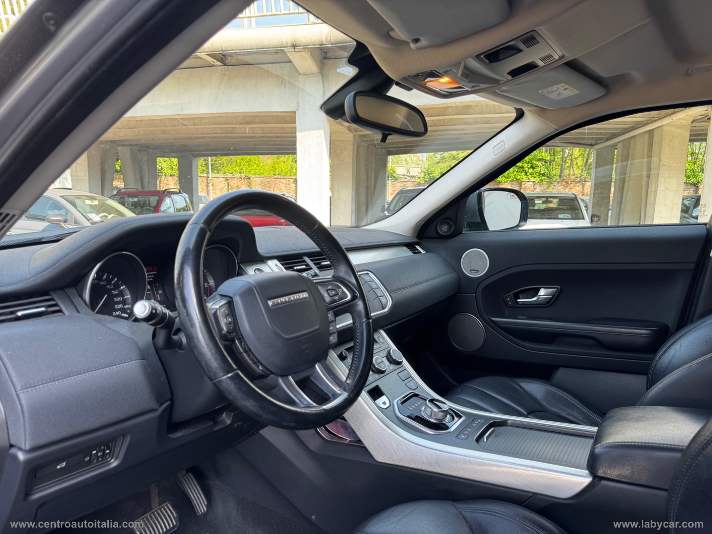 RR Evoque 2.2 TD4 5p PureTech Launch E. - immagine 9