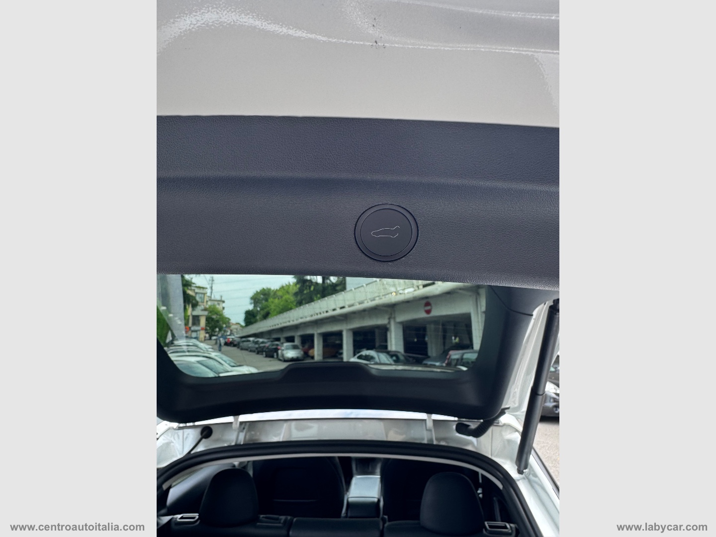 Model Y BEV 75 KWH Long Range AUTO 4WD - immagine 9