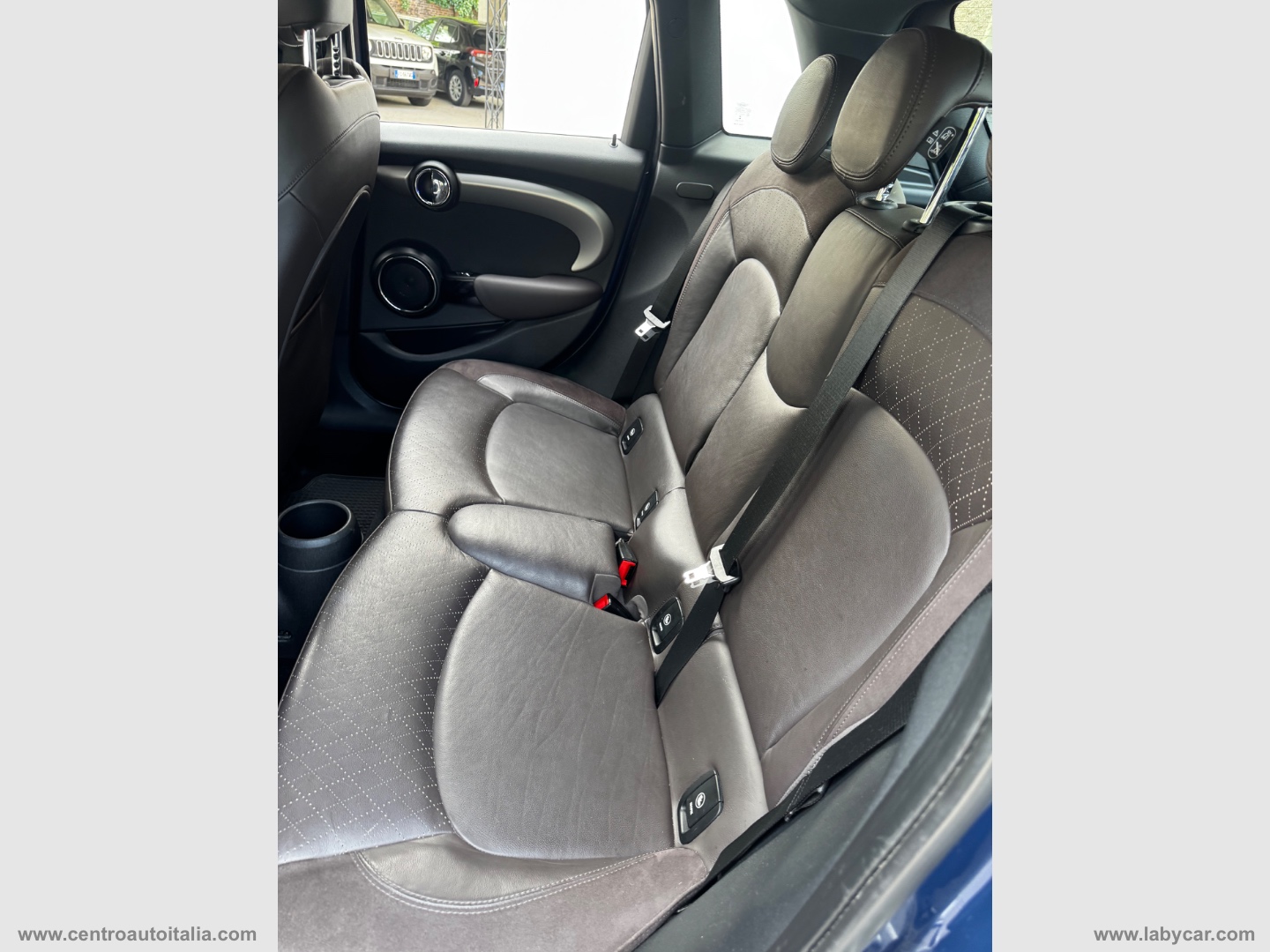 Mini Cooper D Business XL 5 porte - immagine 9