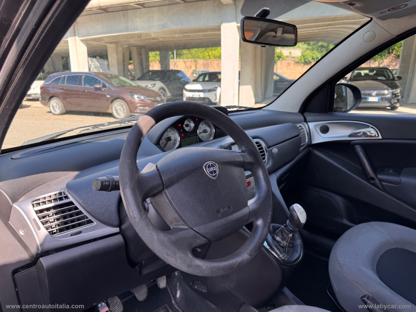 Ypsilon 1.2 Argento - immagine 9