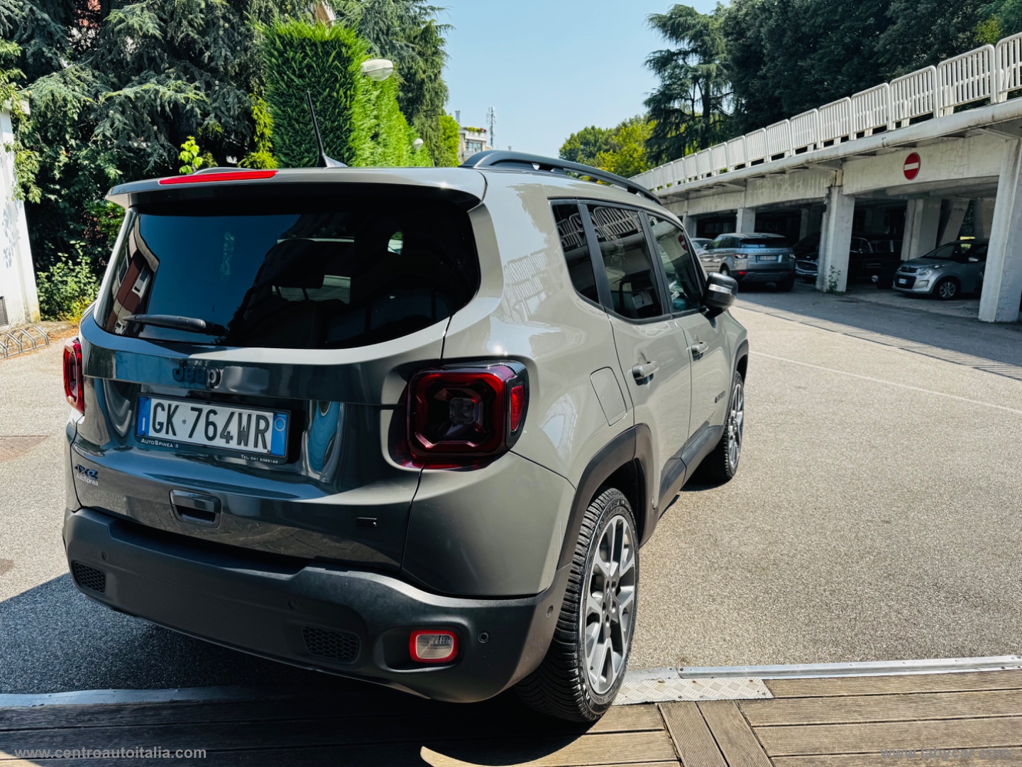 Renegade 1.3 T4 PHEV 4xe Trailhawk - immagine 9