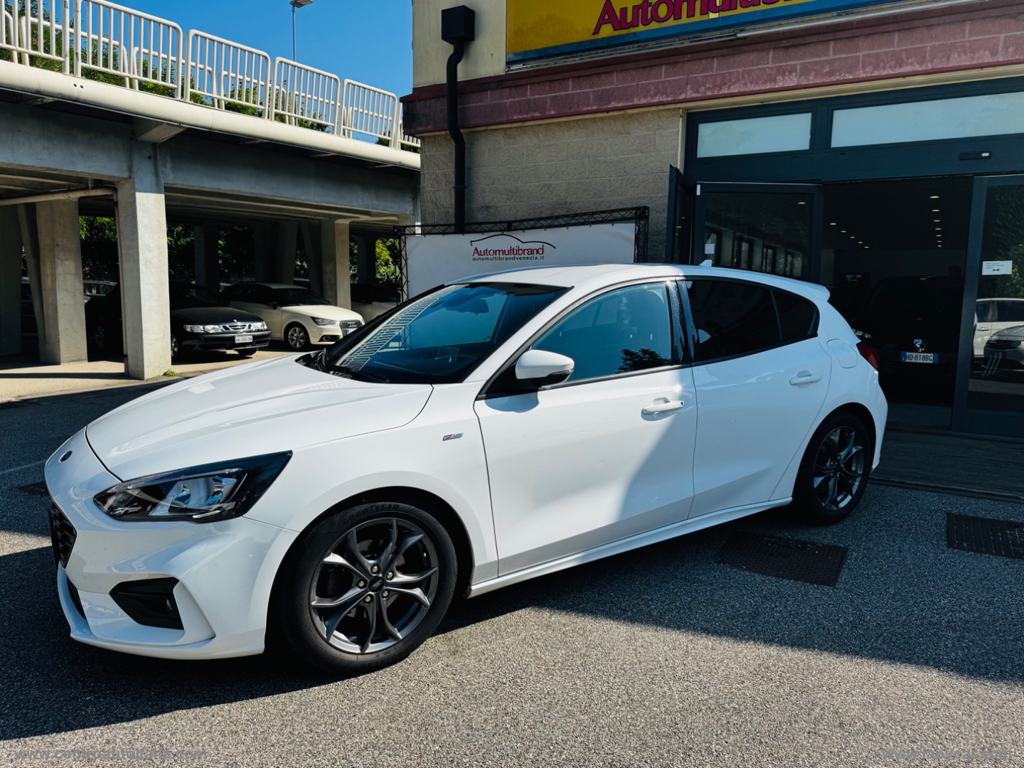 Focus 1.5 EcoBlue 120CV 5p. ST Line - immagine 9