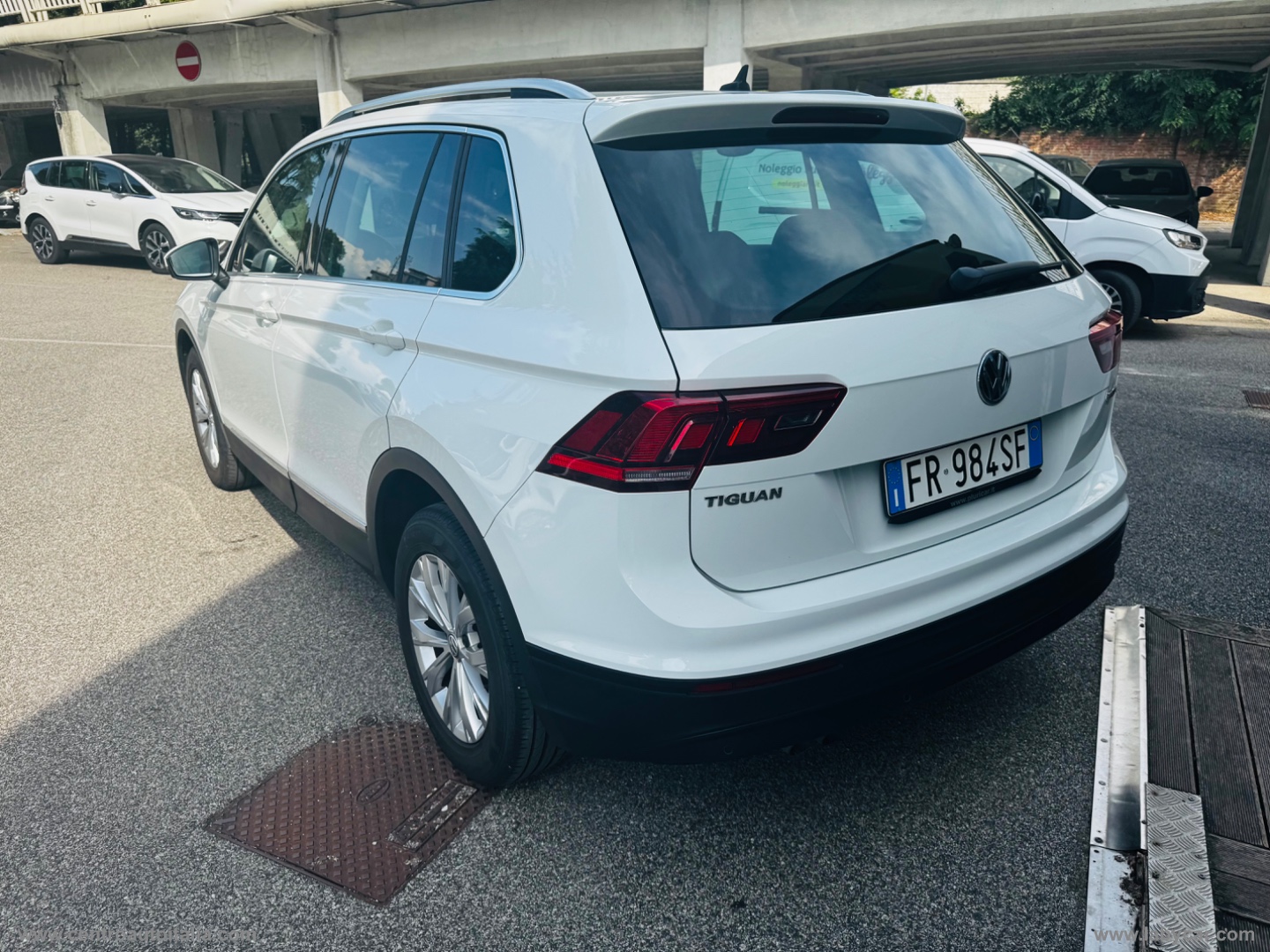 Tiguan 2.0 TDI DSG 4MOTION Advanced BMT - immagine 9