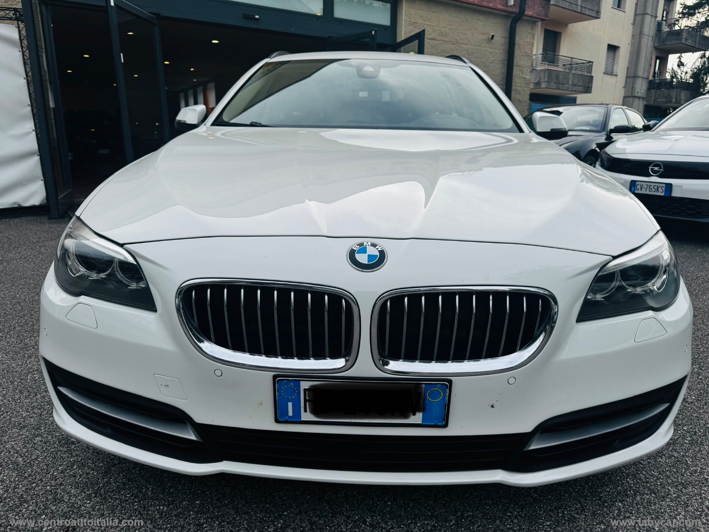 520d xDrive Touring - immagine 9