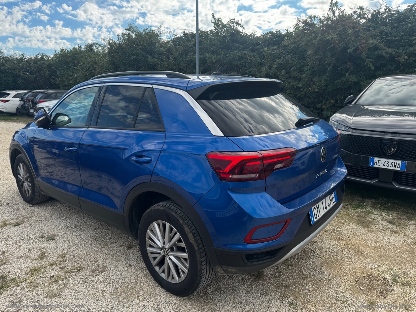 T-Roc 1.5 TSI ACT DSG Business BMT - immagine 9