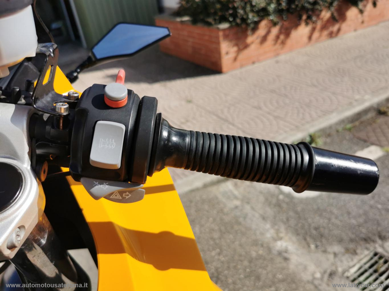 F 800 S RATE AUTO MOTO SCOOTER - immagine 9