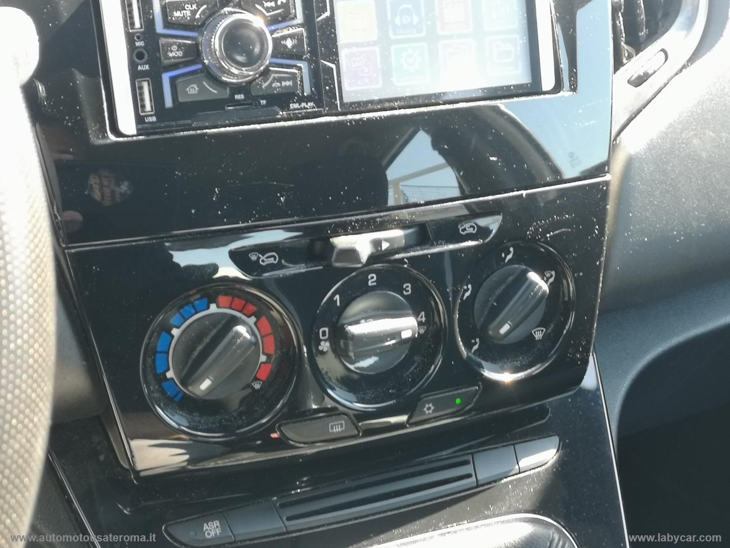 Ypsilon 1.2 69 CV 5p. Elle RATE AUTO MOTO SCOOTER - immagine 9