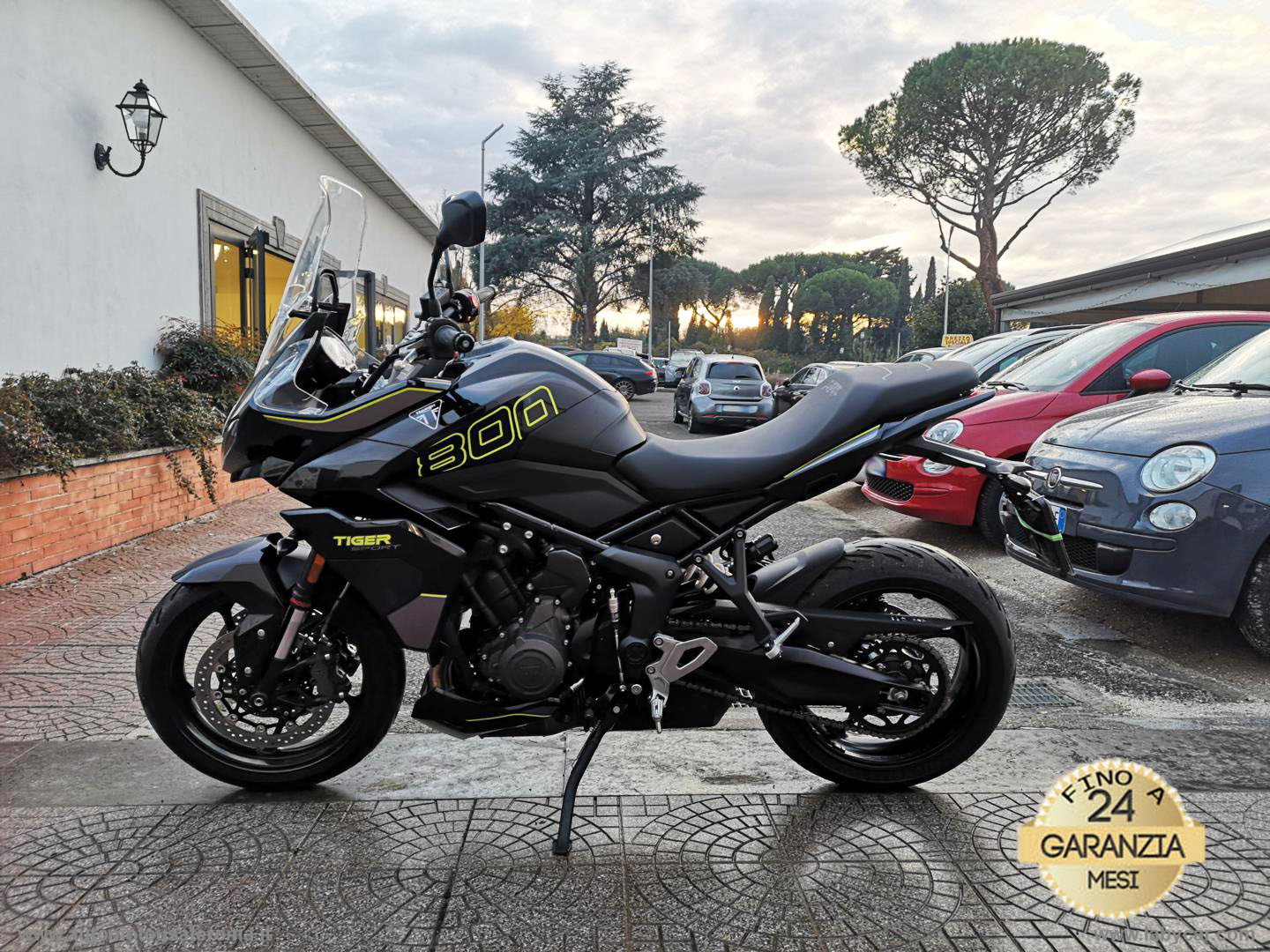 Tiger 800 PROMO WEB - immagine 9