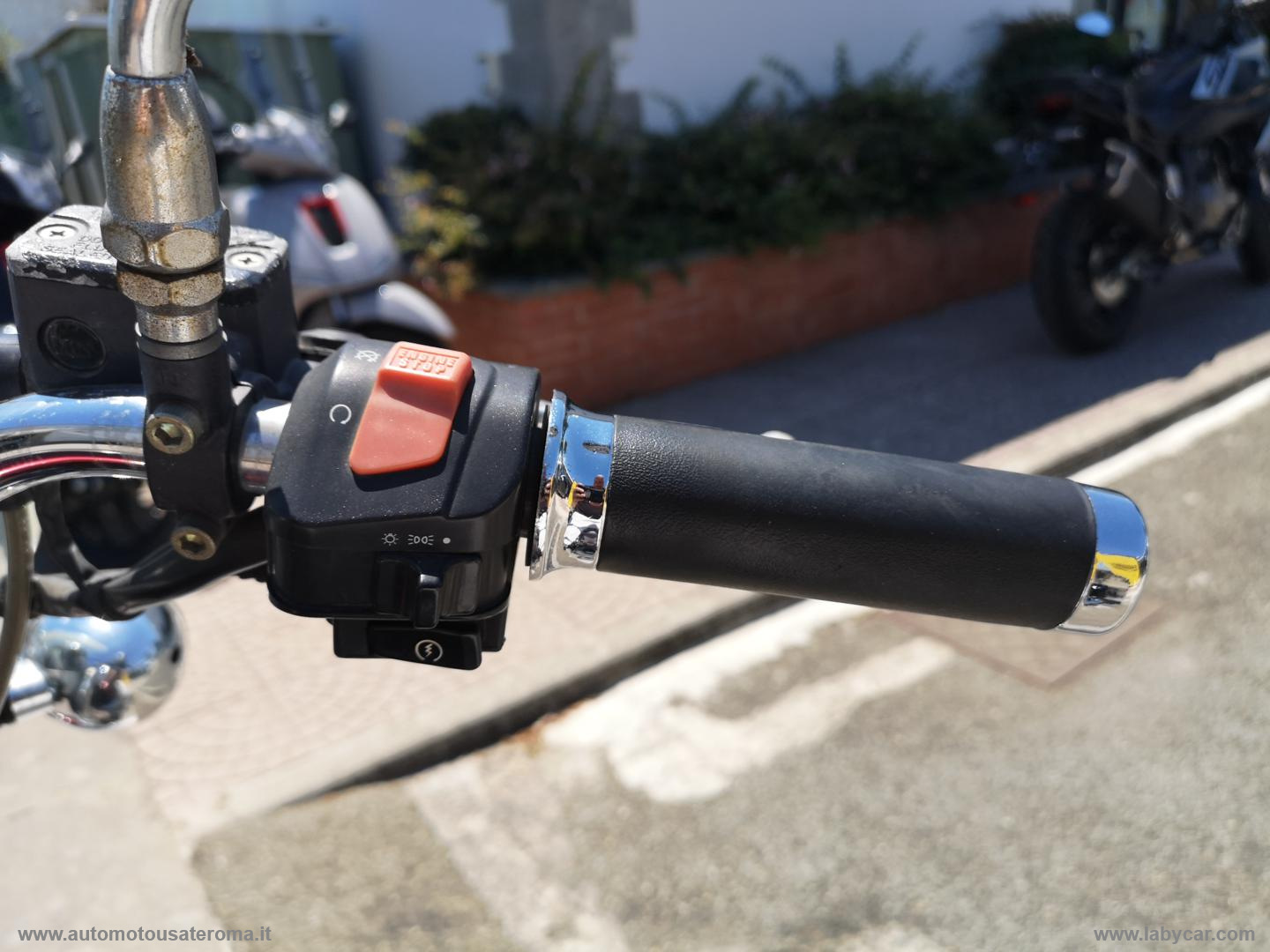 Nevada 750 CLUB RATE AUTO MOTO SCOOTER - immagine 9