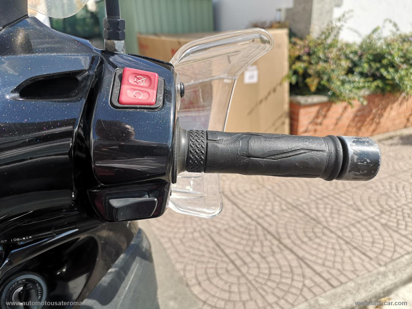 SH 300 RATE AUTO MOTO SCOOTER - immagine 9