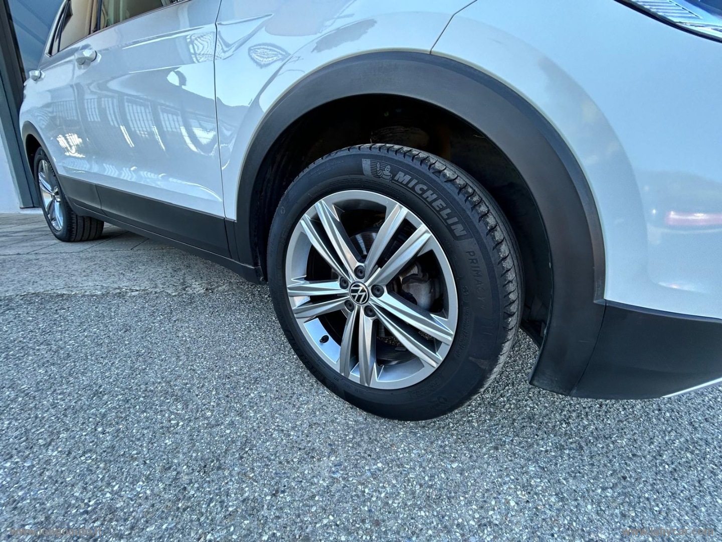 T-Cross 1.0 TSI 110 CV Style ADATTA A NEOPATENTATI - immagine 9