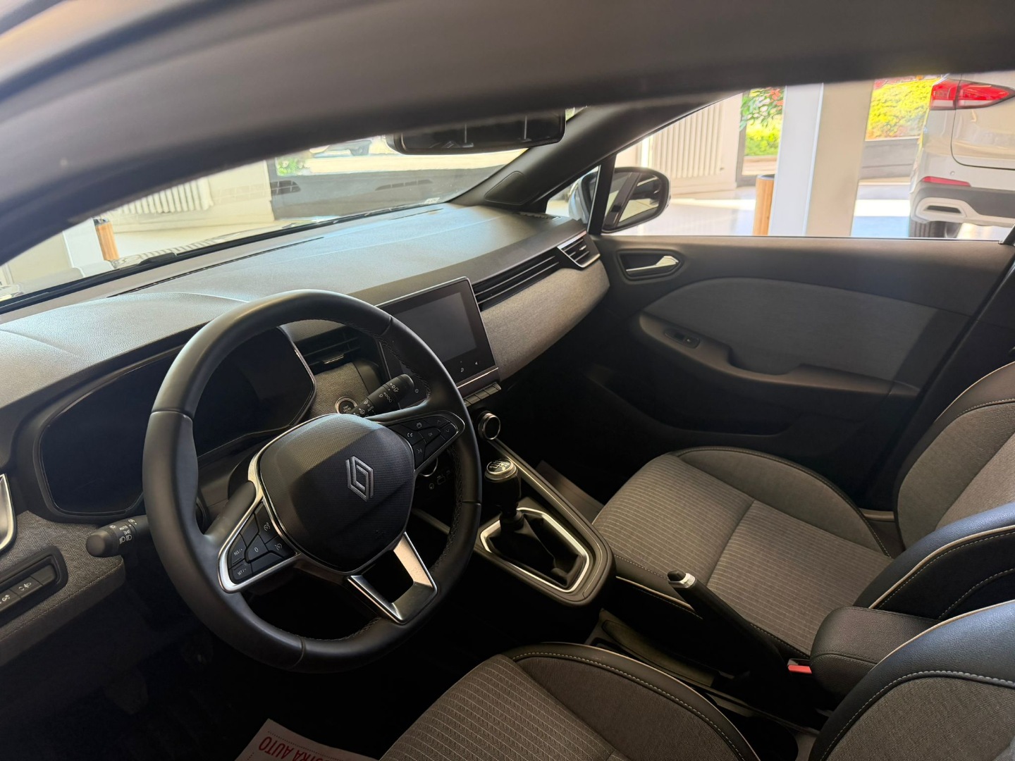 Clio TCe 90 CV TECHNO - immagine 9