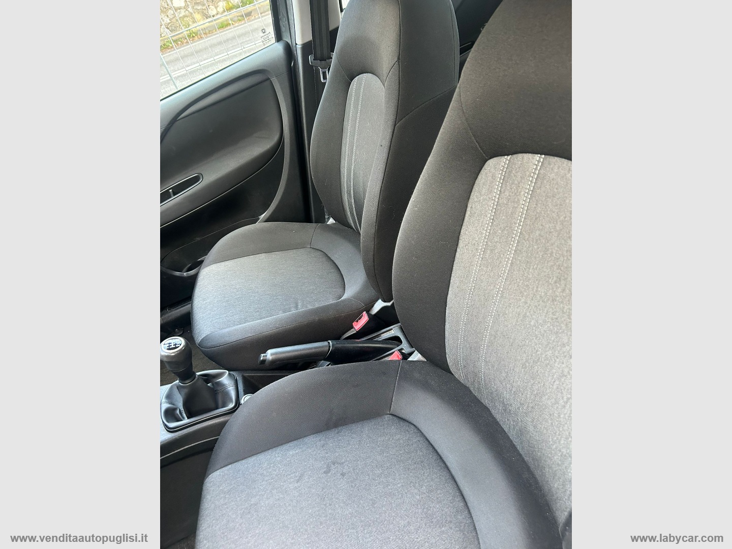 Punto 1.3 MJT II S&S 85 CV 5p.ECO Lounge - immagine 9