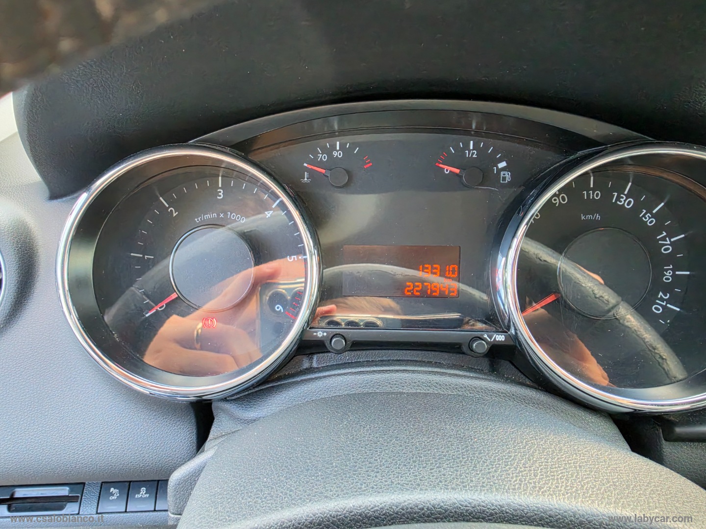 3008 2.0 HDi 163 CV aut. Tecno - immagine 9