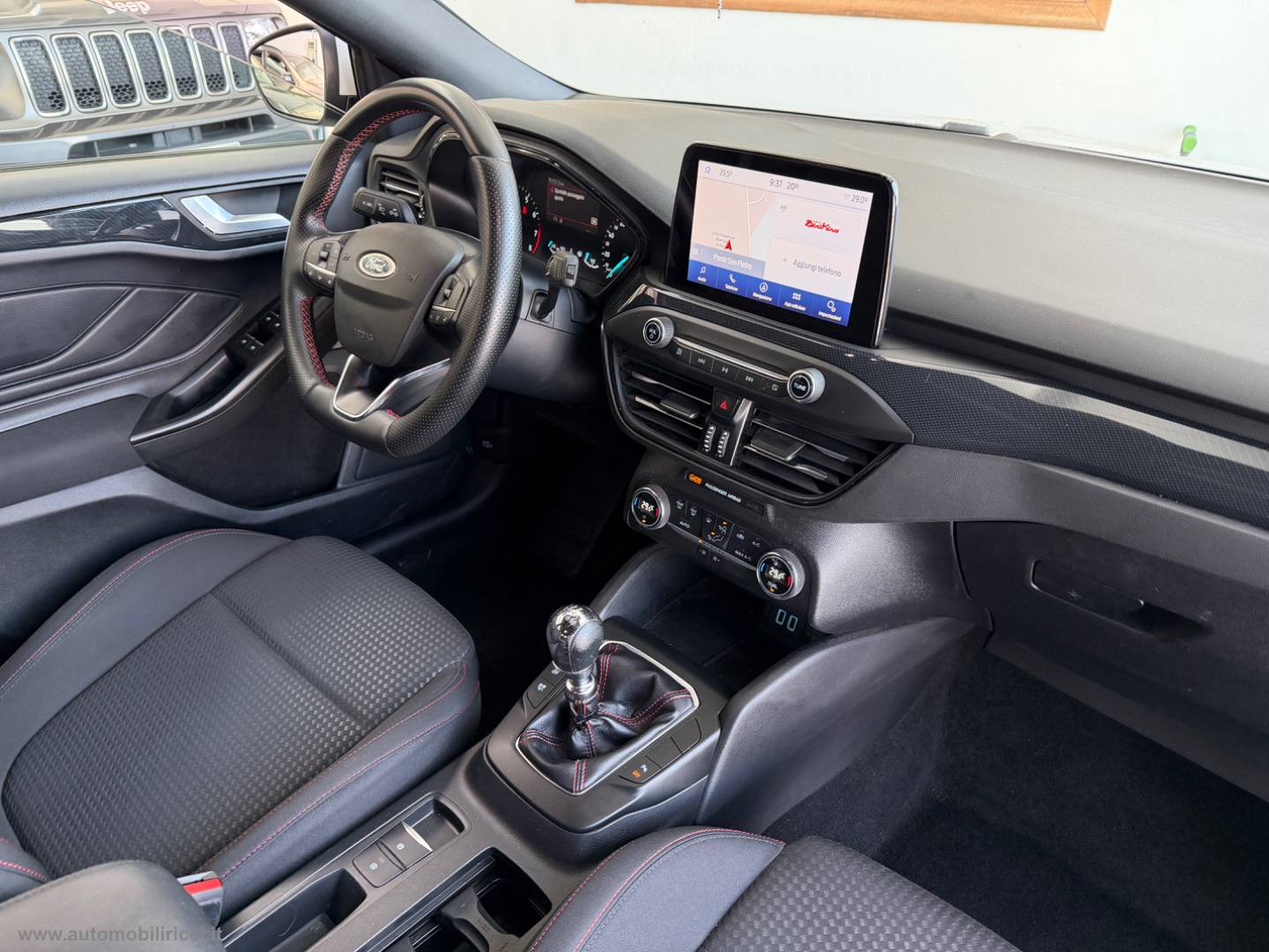 Focus 1.0 EcoBoost Hybrid 125CV ST LINE - immagine 9