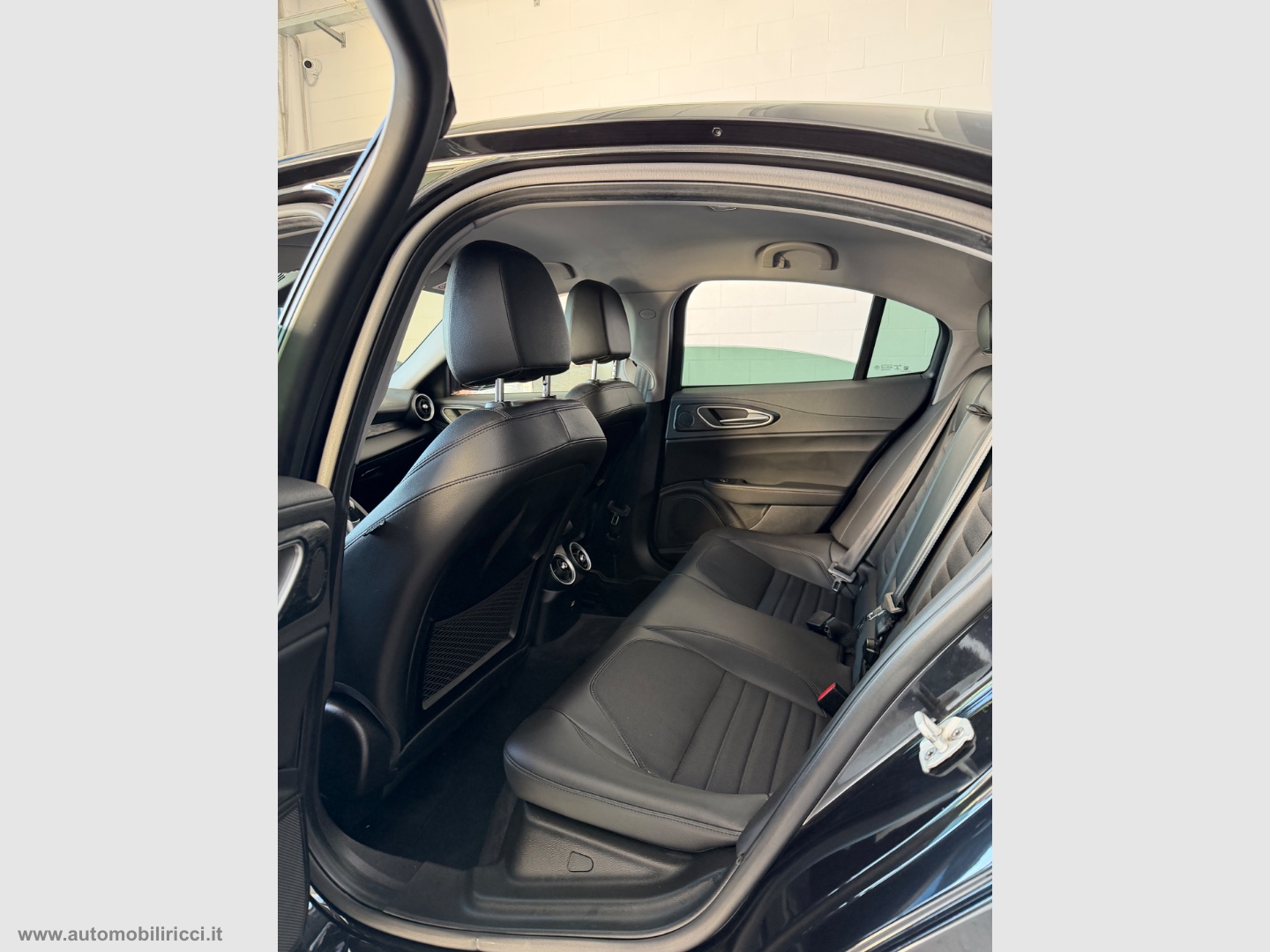 Giulia 2.2 TD 160 CV AT8 Super - immagine 9