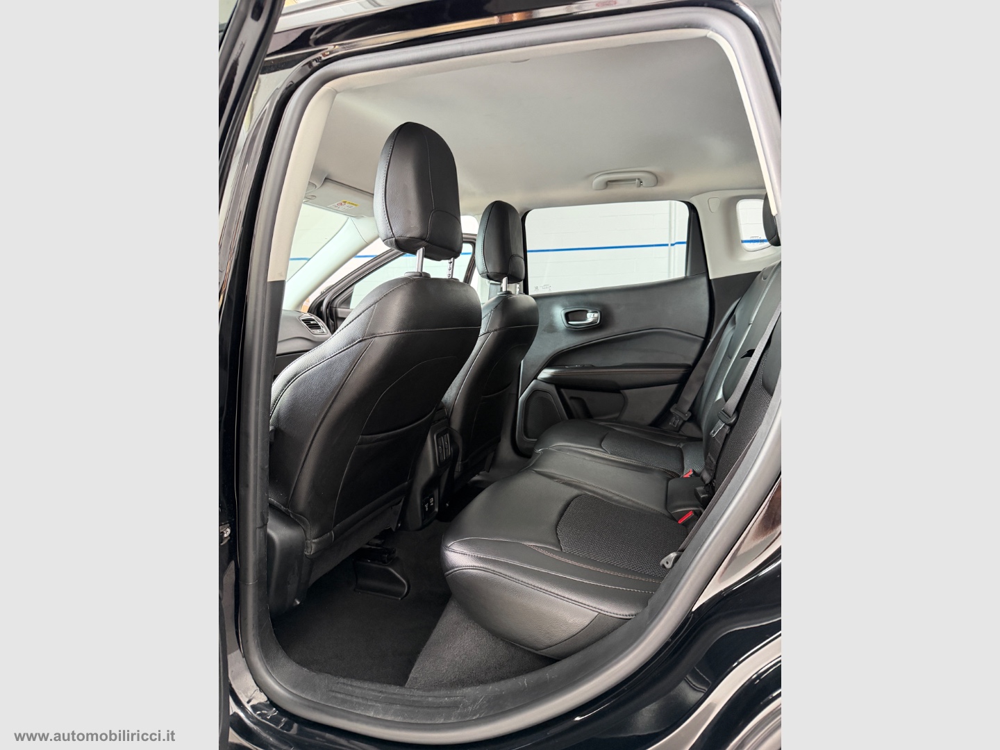 Compass 1.4 MultiAir 170 aut.4WD Limited - immagine 9