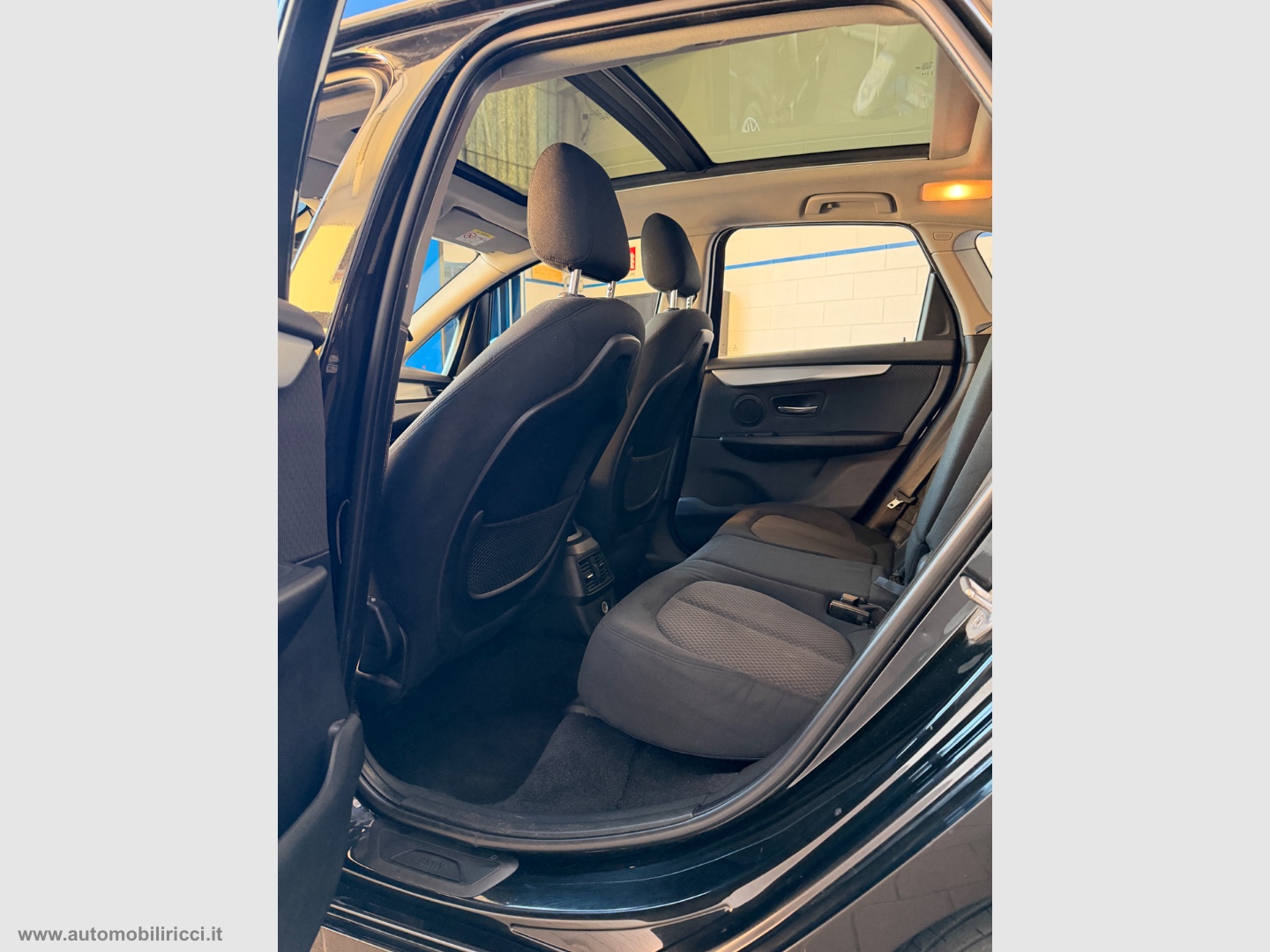218d Active Tourer Advantage - immagine 9