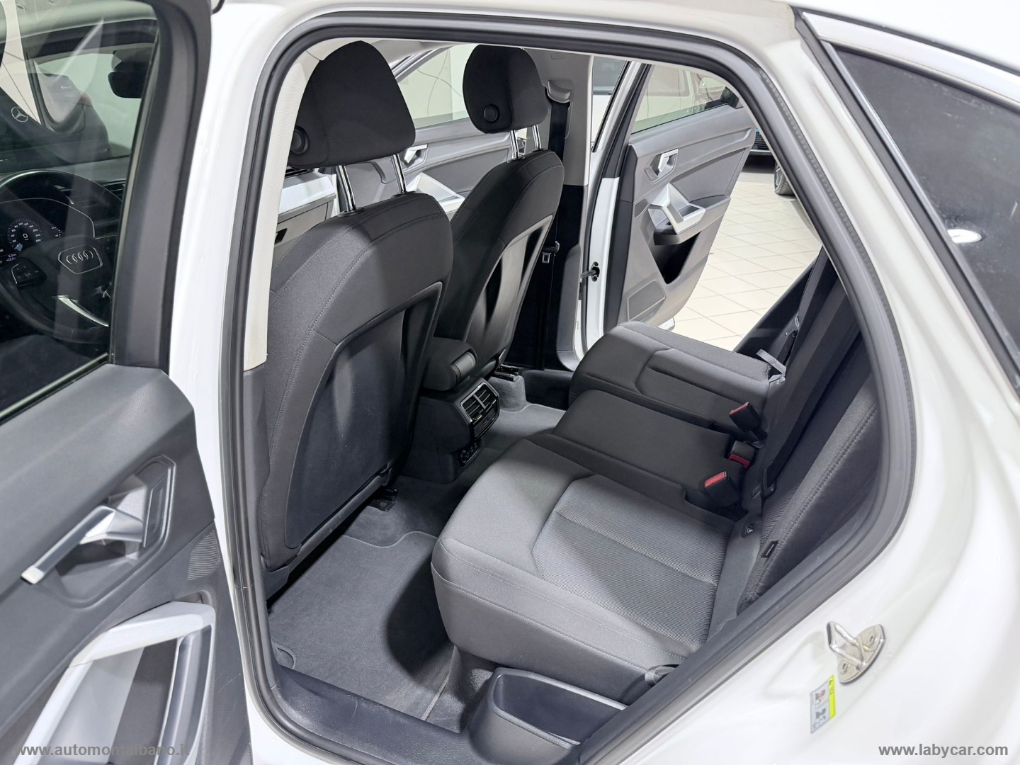 Q3 SPB 35 TDI S tronic Business Plus - immagine 9