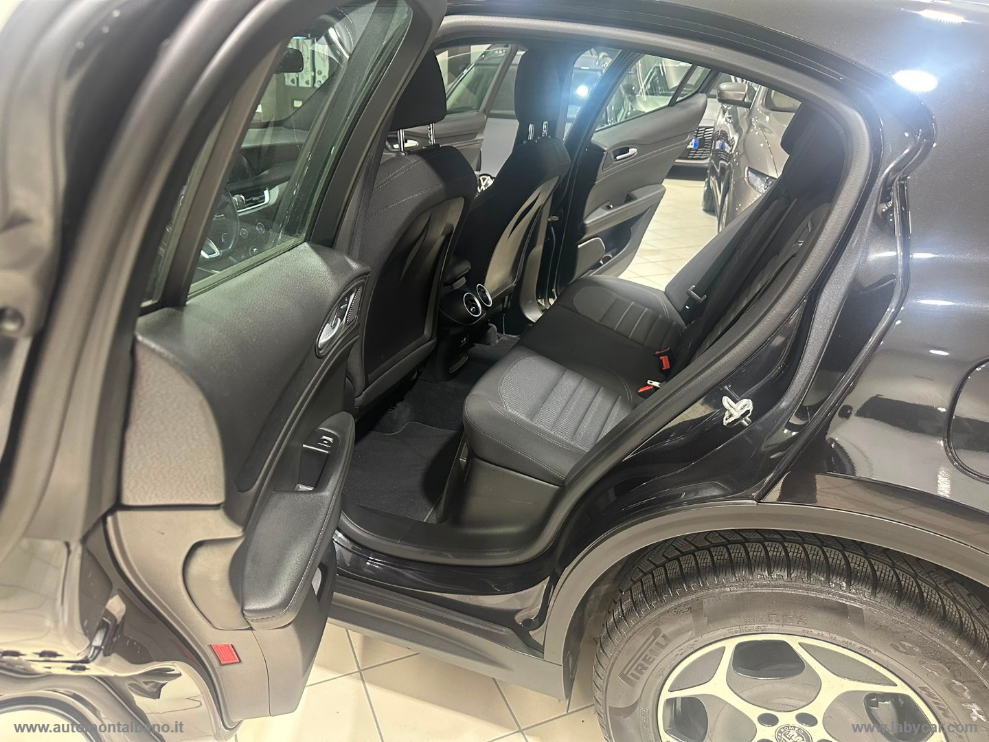 Stelvio 2.2 T.d. 160CV AT8 RWD Sprint - immagine 9