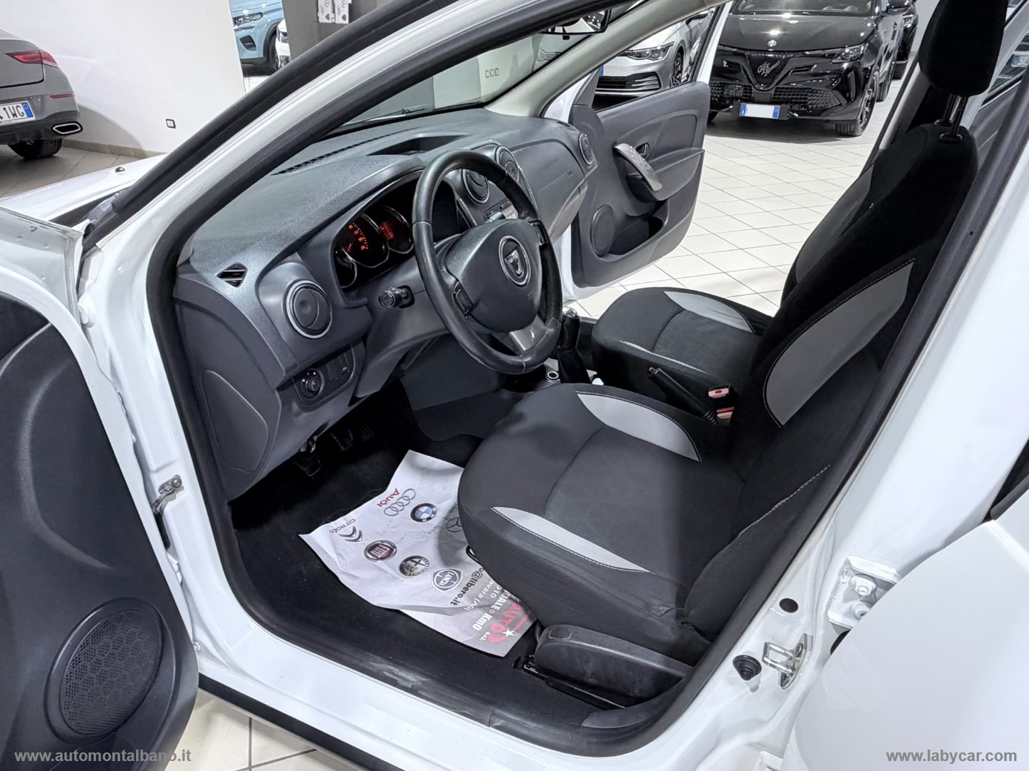 Sandero Stepway 1.5 dCi 8V 90 CV S&S - immagine 9