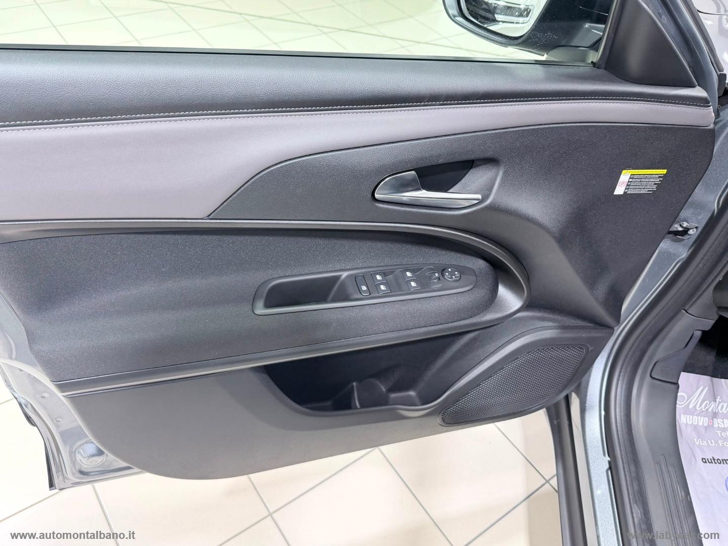 Avenger 1.2 Turbo 100 CV Longitude NUOVA AVENGER 2026 - immagine 9
