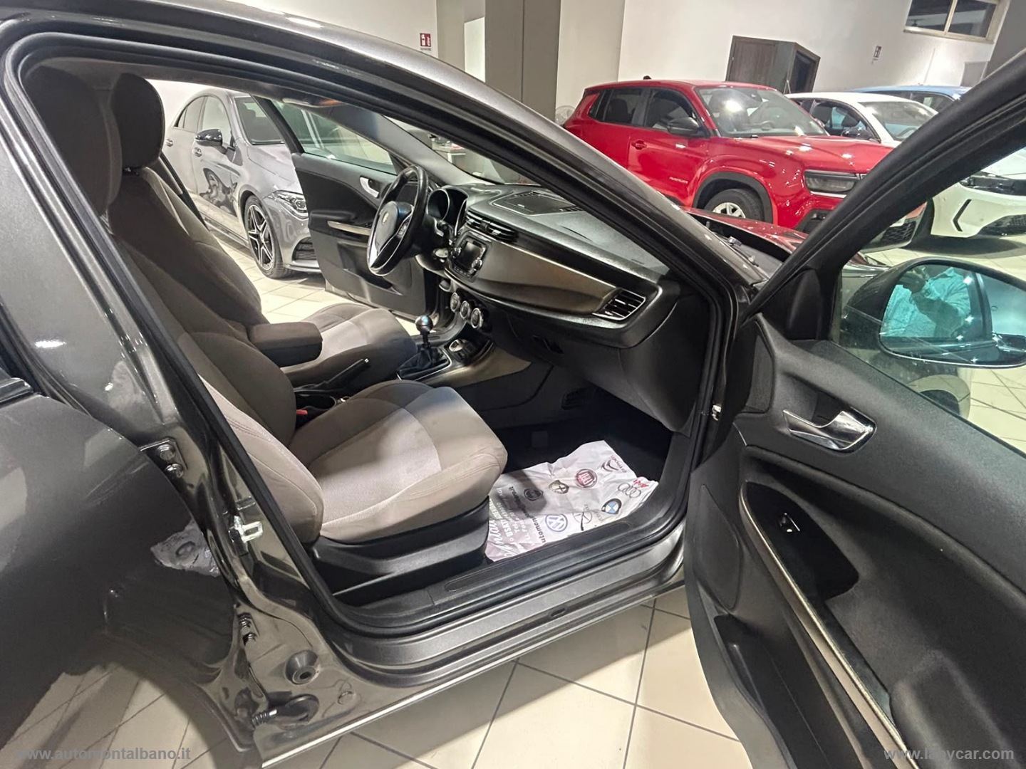 Giulietta 1.6 JTDm-2 120 CV Distinctive - immagine 9
