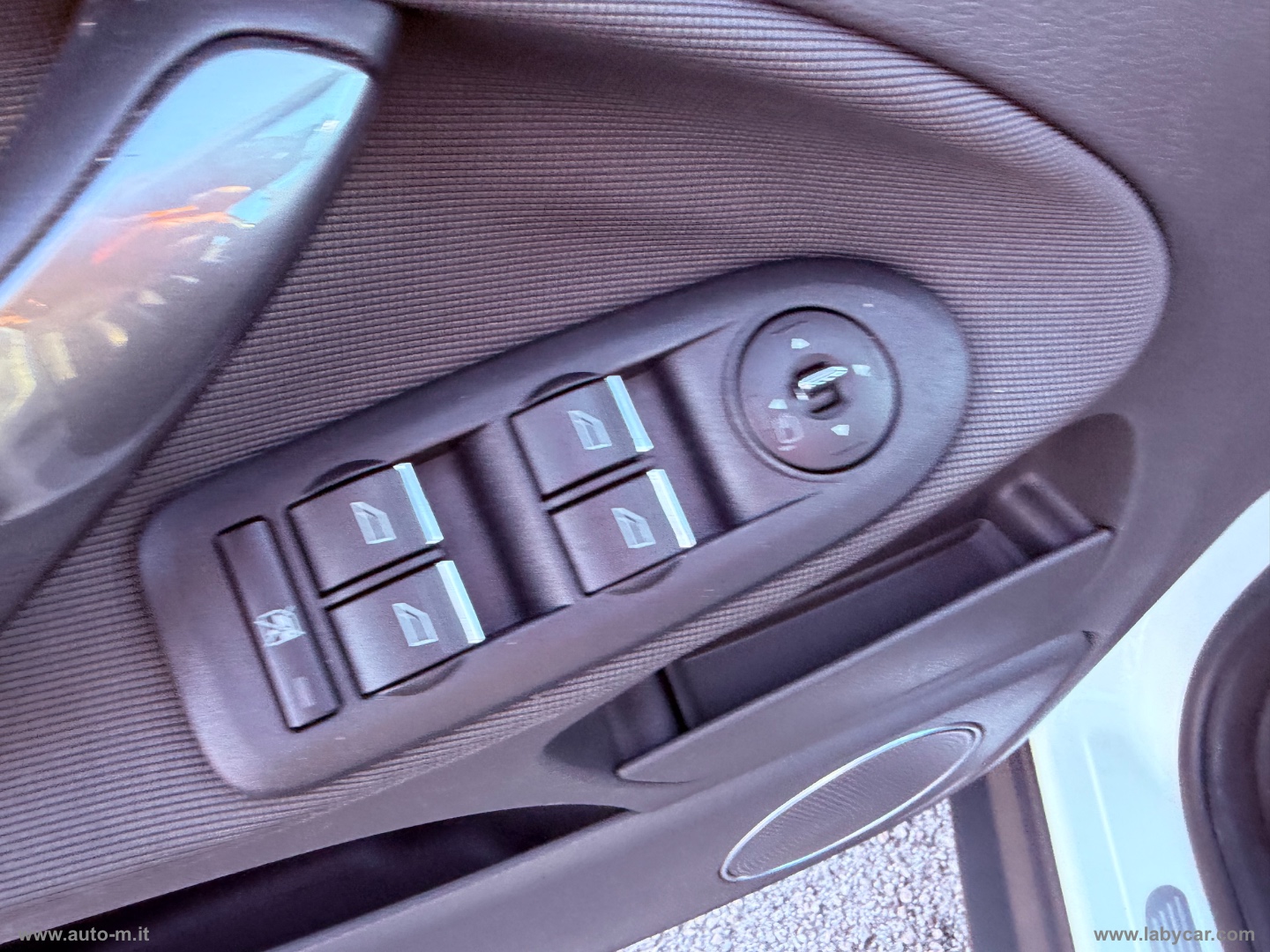 Kuga 2.0 TDCi 163 CV 4WD Powersh.Tit. - immagine 9