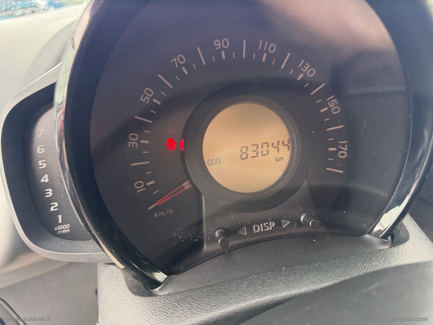 Aygo 1.0 VVT-i 69 CV 3p. x-cool TSS - immagine 9