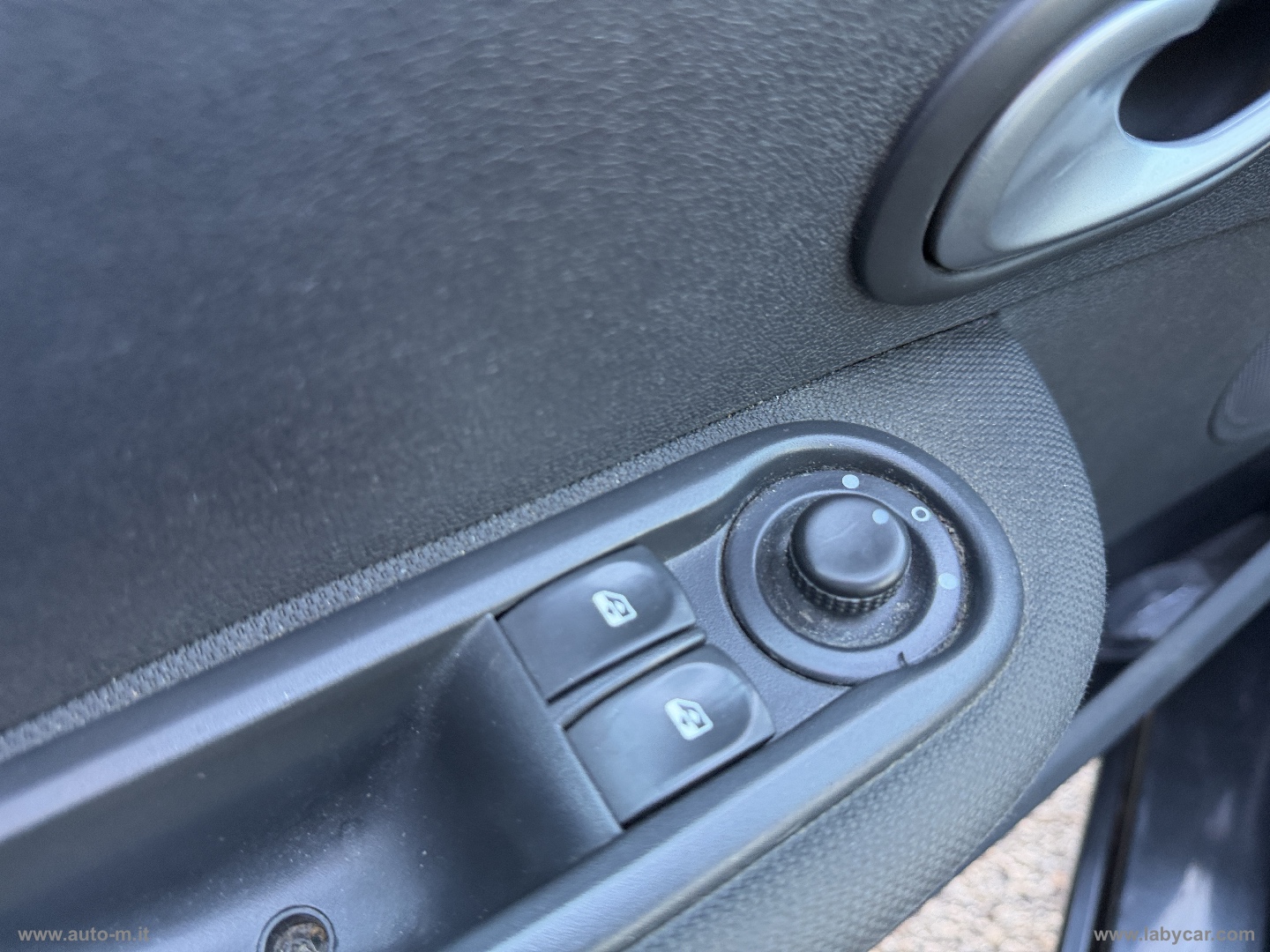 Clio 1.5 dCi 75 CV 5p. Dynamique - immagine 9
