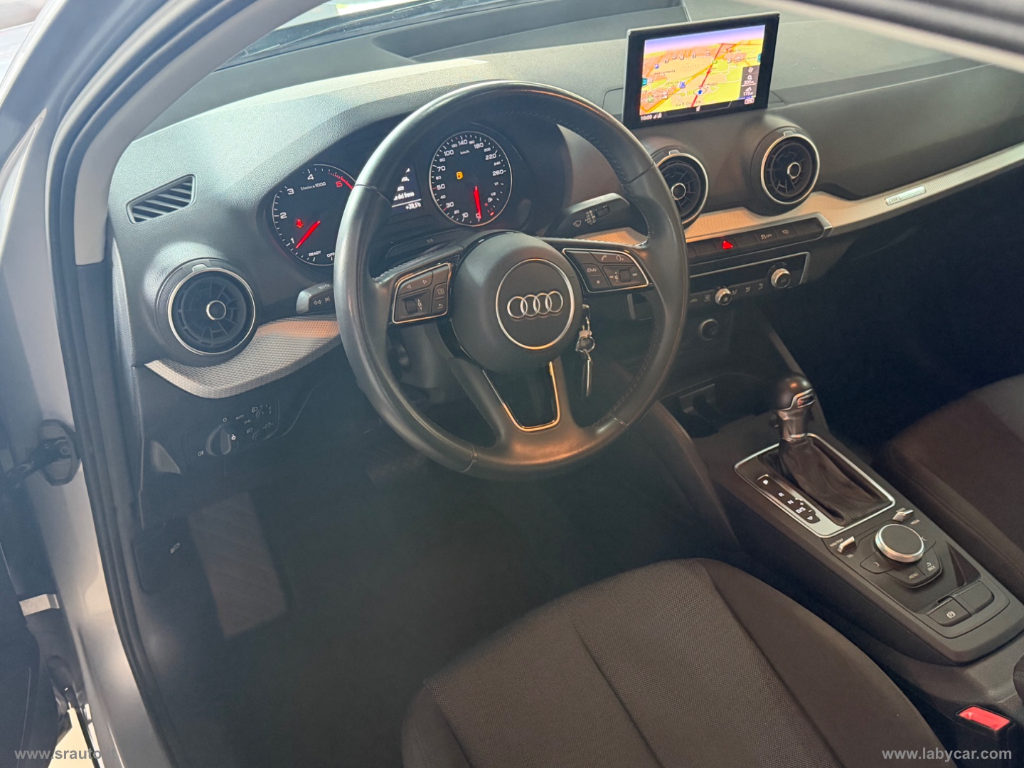 Q2 30 TDI S tronic Identity Black - immagine 9