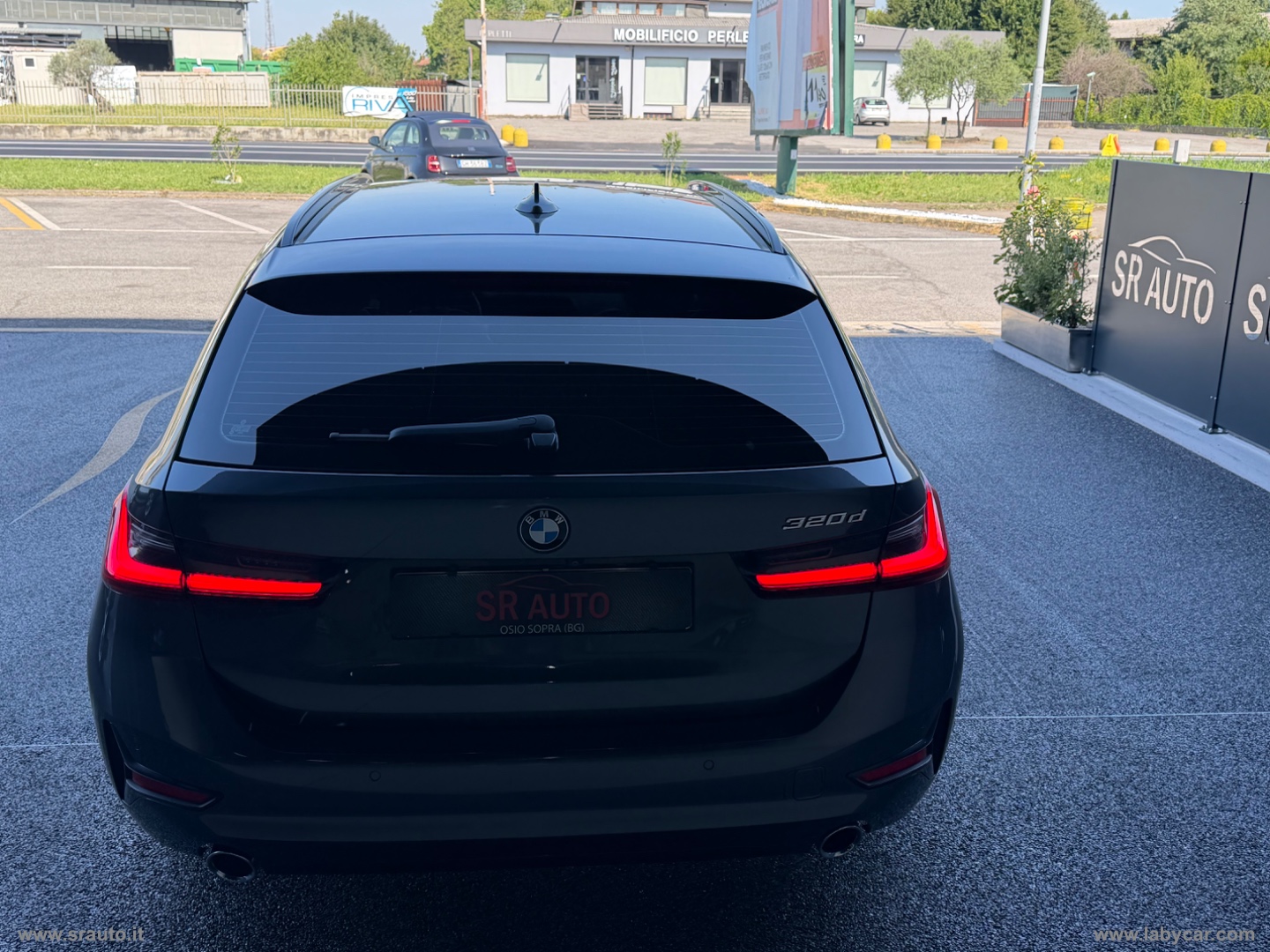 320d Touring Sport - immagine 9