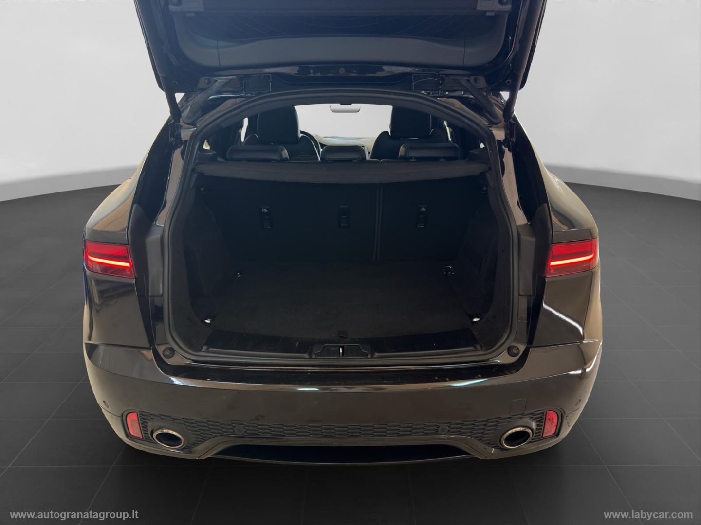E-Pace 2.0D 150CV AWD aut. R-Dynamic HSE STRAFULL + TETTO!OUTLET - immagine 9