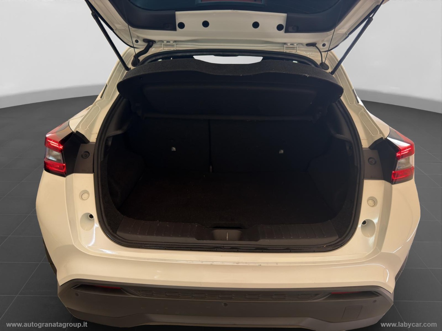 Juke 1.0 DIG-T 114 CV Tekna PERFETTA! - immagine 9